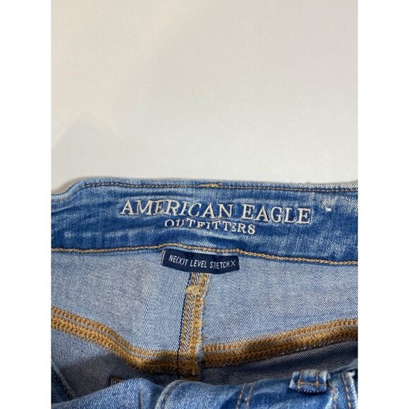 American Eagle MIDI Next Level Stretch Destressed Denim Shorts Women’s Size 4 - Picture 3 of 9